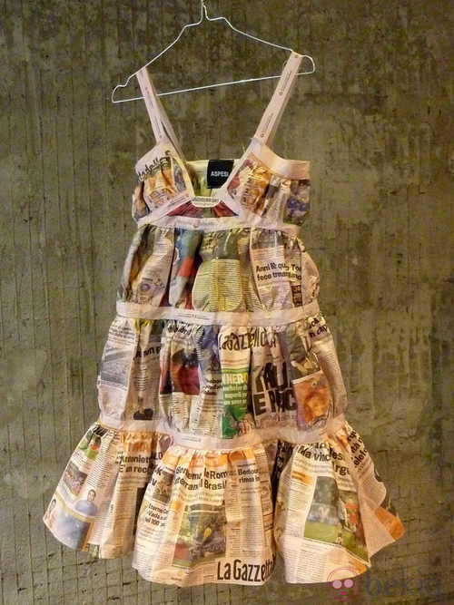 Vestido de papel de Aspesi