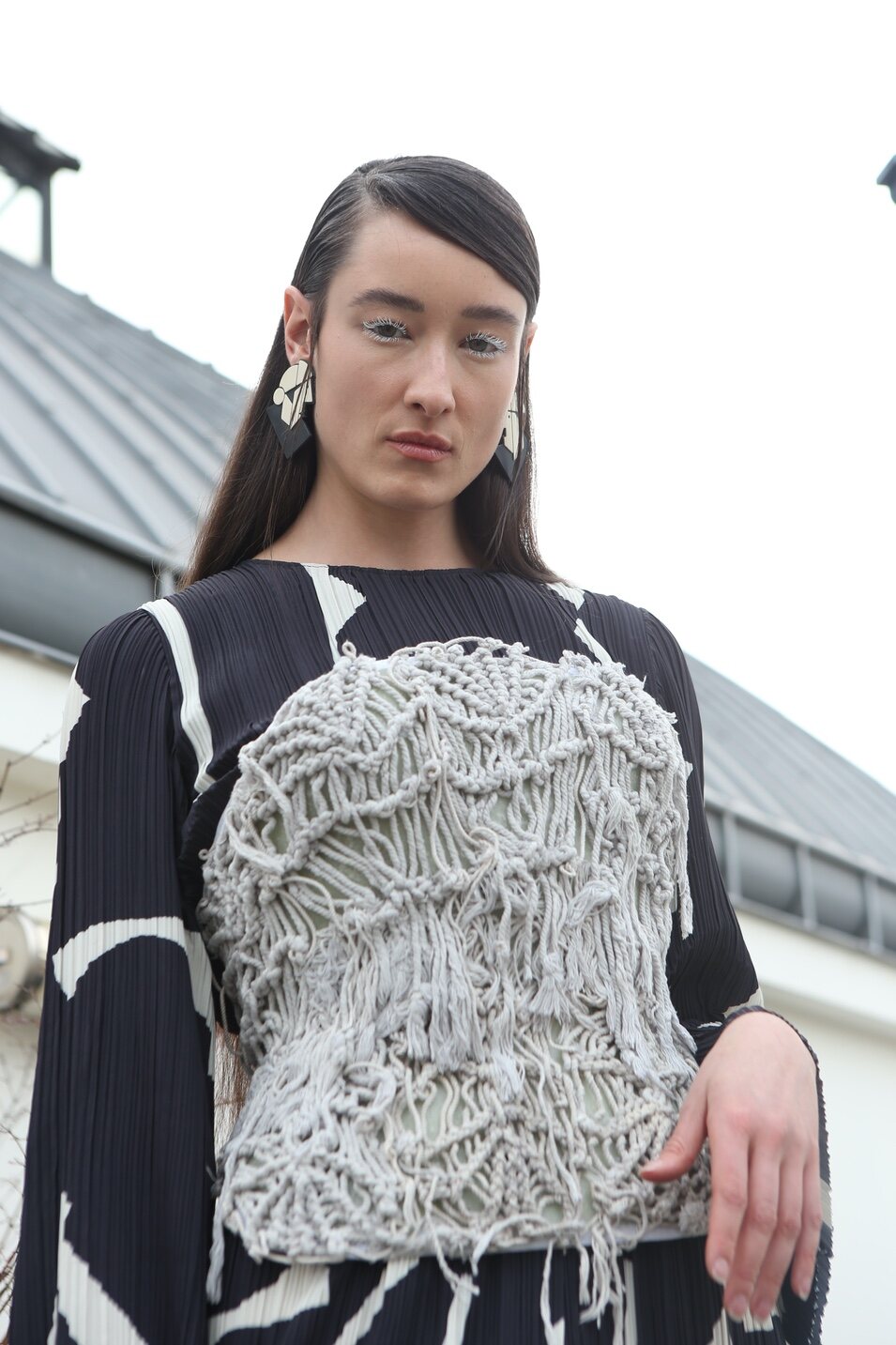 Look de la colección 'Oreka' de SKFK