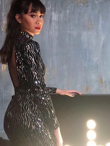 Aitana con el vestido de Bershka en el evento de GHD España | Foto: @aitanax