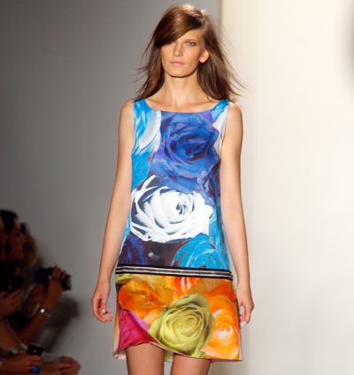 Peter Som y sus maxi estampados florales para primavera de 2012