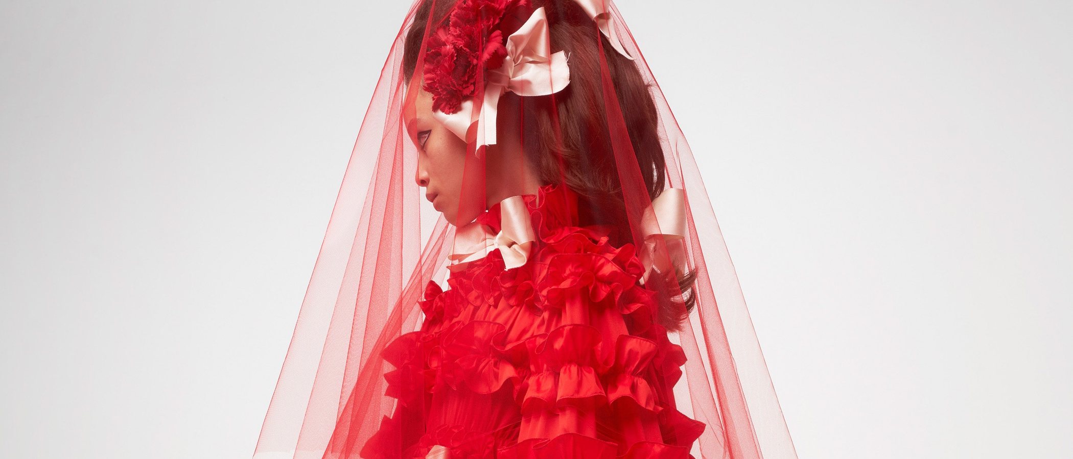 Giambattista Valli se pone flamenco en su colección Alta Costura primavera/verano 2021