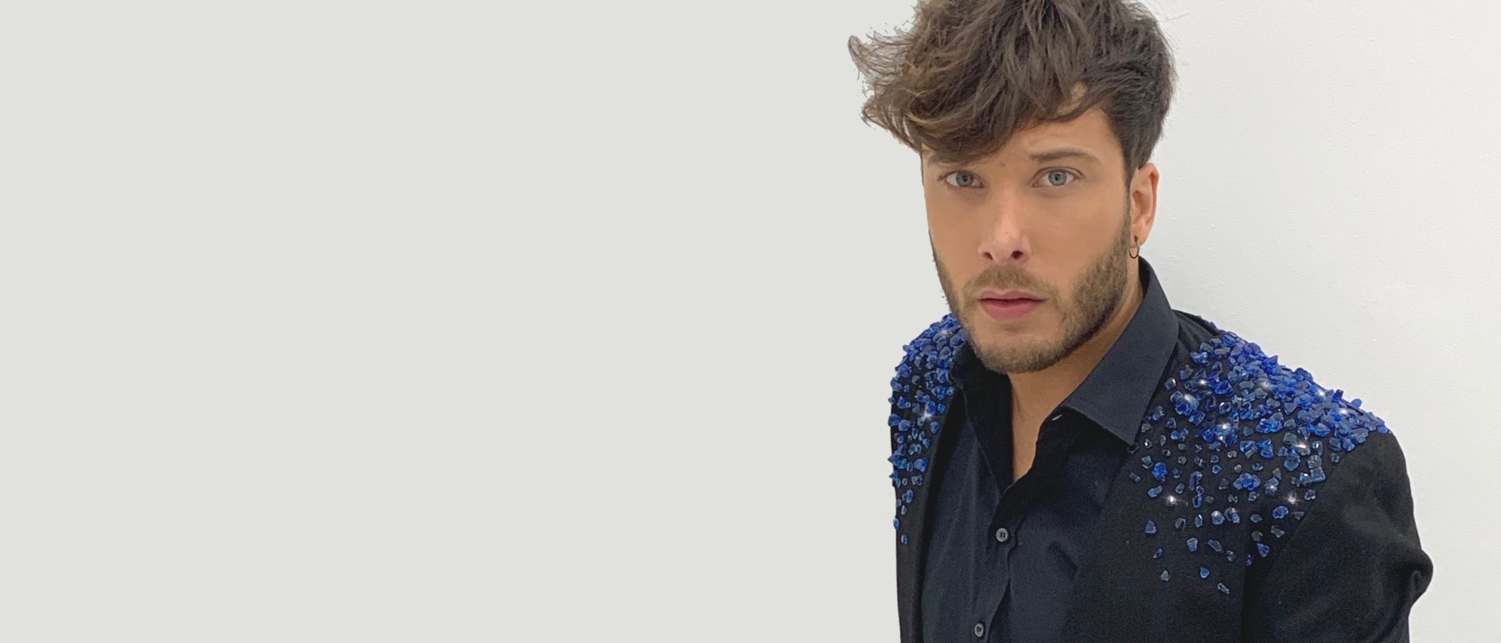 El importante mensaje que escondía la chaqueta que lució Blas Cantó en 'Destino Eurovision 2021'