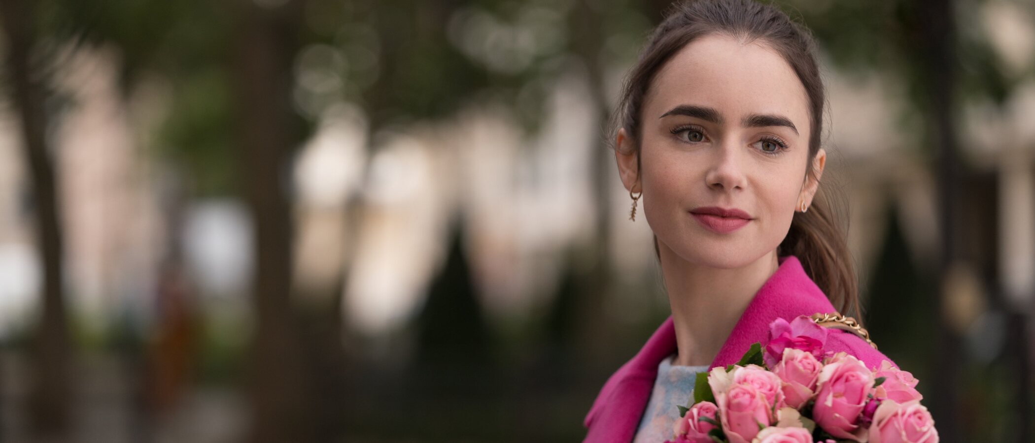 ¿Quieres vestir como los personajes de 'Emily in Paris'? Pues Netflix lo hará realidad con la segunda temporada