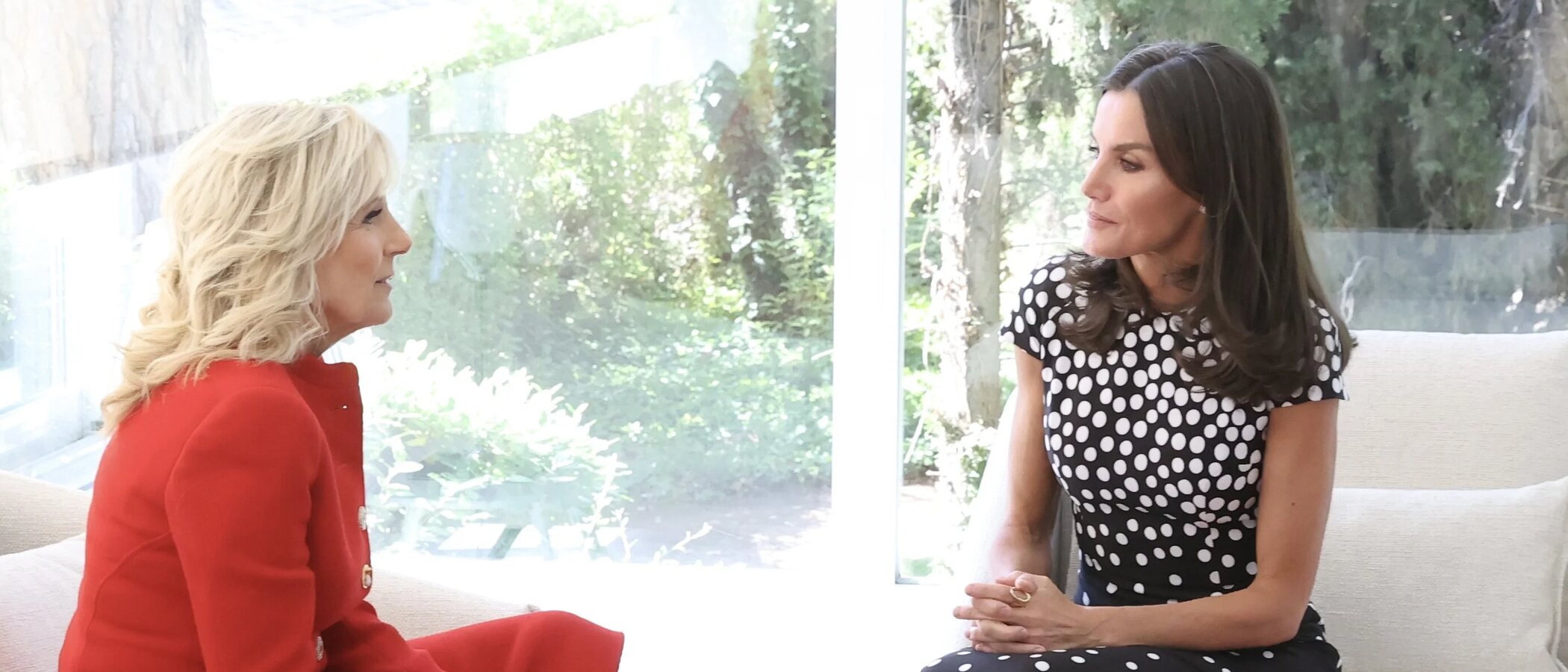 La Reina Letizia apuesta por un vestido 'made in Spain' y 'tipical spanish' para recibir a Jill Biden