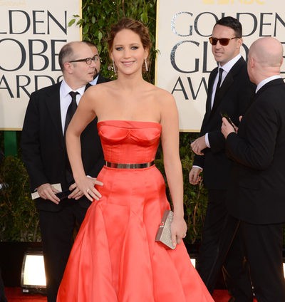 Rojo, negro y nude protagonizan el look de las invitadas a los Globos de Oro 2013