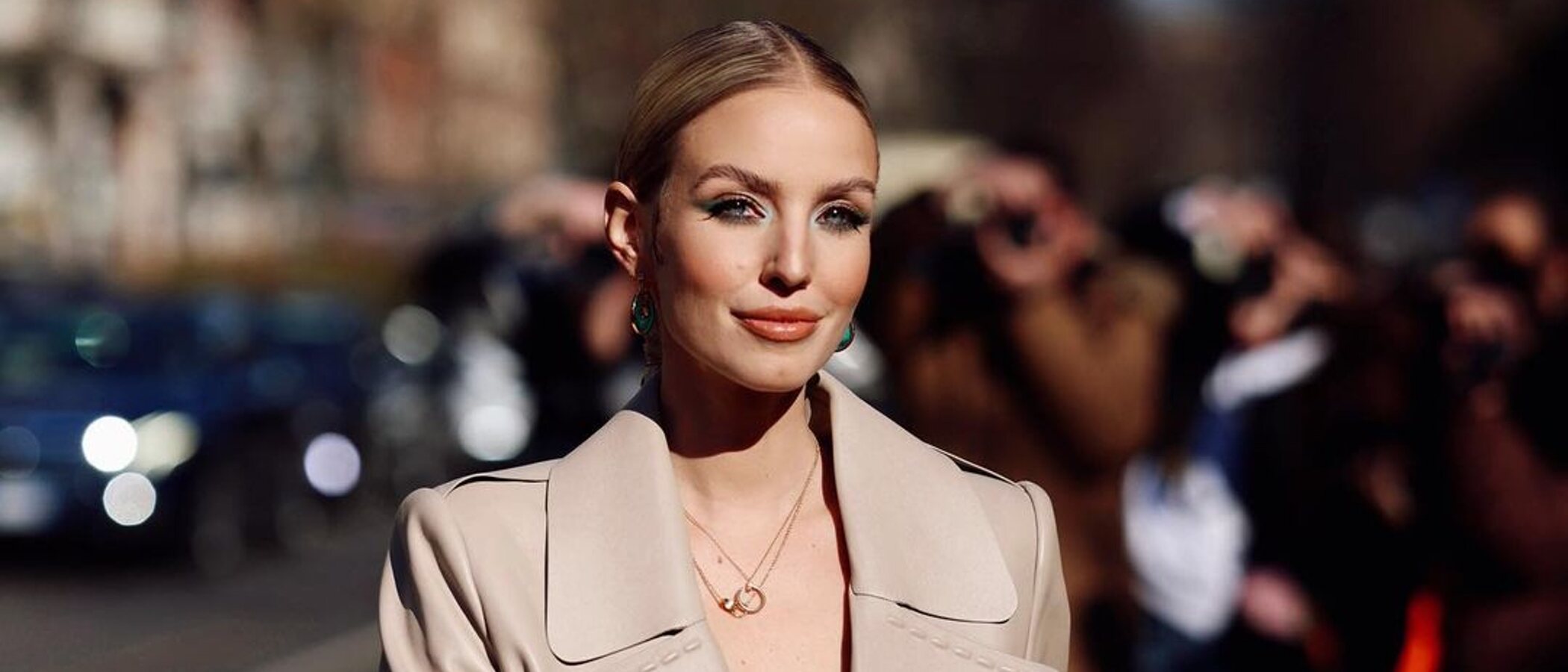 Quién es Leonie Hanne, la influencer que ha conseguido desfilar en la Semana de la Alta Costura de París