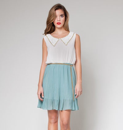 Cinturas entalladas y cuellos de bebé en la colección 'OUI by Poète' primavera/verano 2013