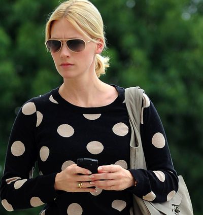 Emma Roberts y January Jones se apuntan a la moda de los 'topos'