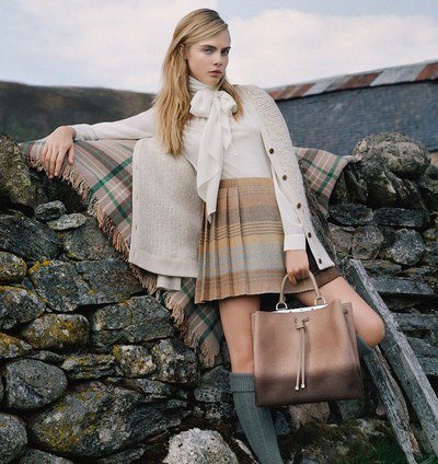 Cara Delevingne, una inocente escocesa en la nueva campaña para Mulberry