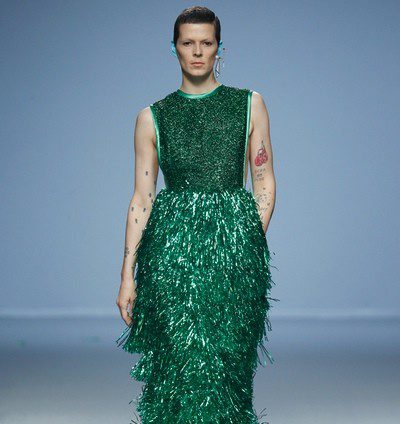 Davidelfín apuesta por el espumillón y las superposiciones para primavera/verano 2015 en Madrid Fashion Week