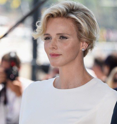 Nueve meses en nueve looks: repasamos los vestidos premamá de la Princesa Charlene de Mónaco