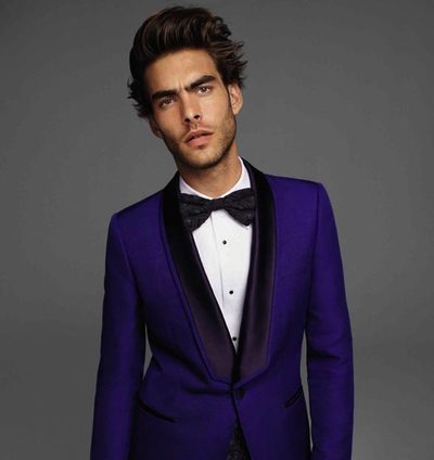 Jon Kortajarena, icono de elegancia para la nueva campaña de Roberto Cavalli
