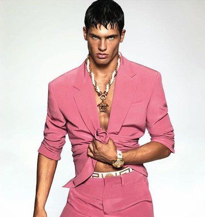 Alessio Pozzi, Filip Hrivnak y Miroslav Cech, protagonistas de la nueva campaña de Versace