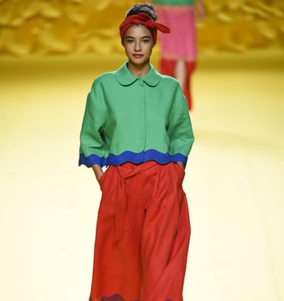 Ágatha Ruiz de la Prada presenta una colección atrevida y colorida en la Madrid Fashion Week primavera/verano 2016