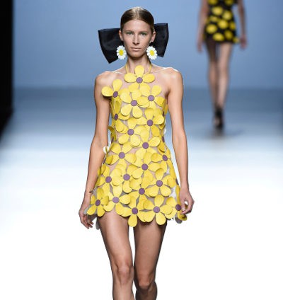 María Escoté trae las margaritas y Maya Hansen la jungla netra con sus desfiles para primavera/verano 2016 en la Madrid Fashion Week