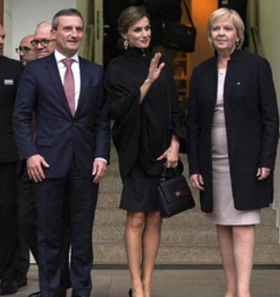 La Reina Letizia y su pasión por Hugo Boss para agradar a los alemanes