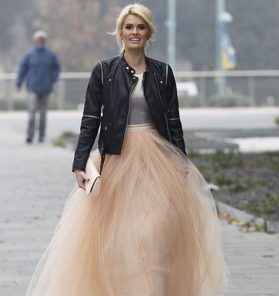 El vestido de novia de Adriana Abenia: la princesa 'rock and roll'