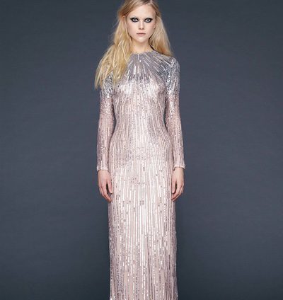Encajes, tul, transparencias, gasa, tafetán: Reem Acra presenta su temporada Pre-Fall 2016 por todo lo alto
