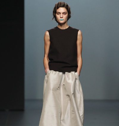 Lemoniez lleva el minimalismo a la máxima potencia en la Fashion Week Madrid