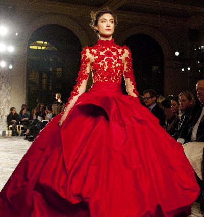 Nueva York cierra sus desfiles con las propuestas de Reem Acra, Vera Wang o Marchesa