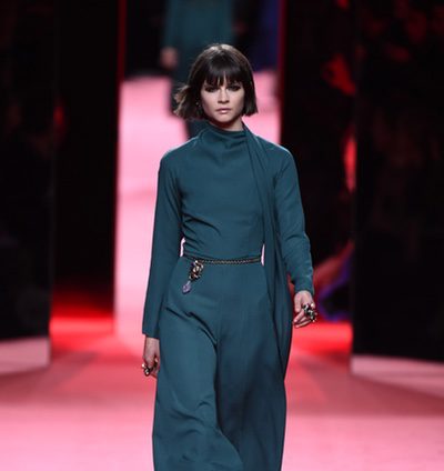 Dorados con inspiración años 20 en la colección de Hannibal Laguna para otoño/invierno 2016/2017