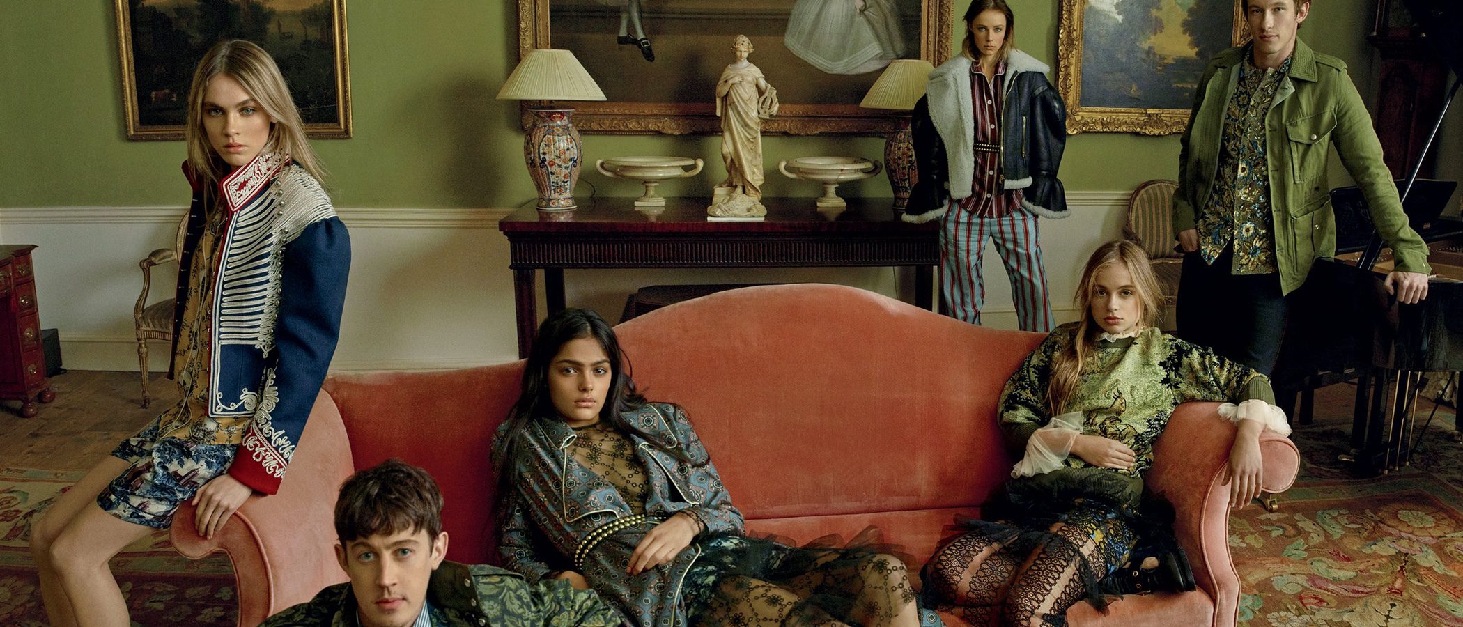 Primeras imágenes de la nueva colección de Burberry para otoño/invierno 2016/2017