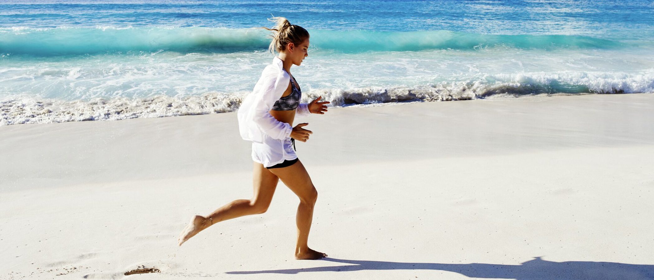Roxy lanza una colección 'Fitness' futurista y divertida para primavera/verano 2017
