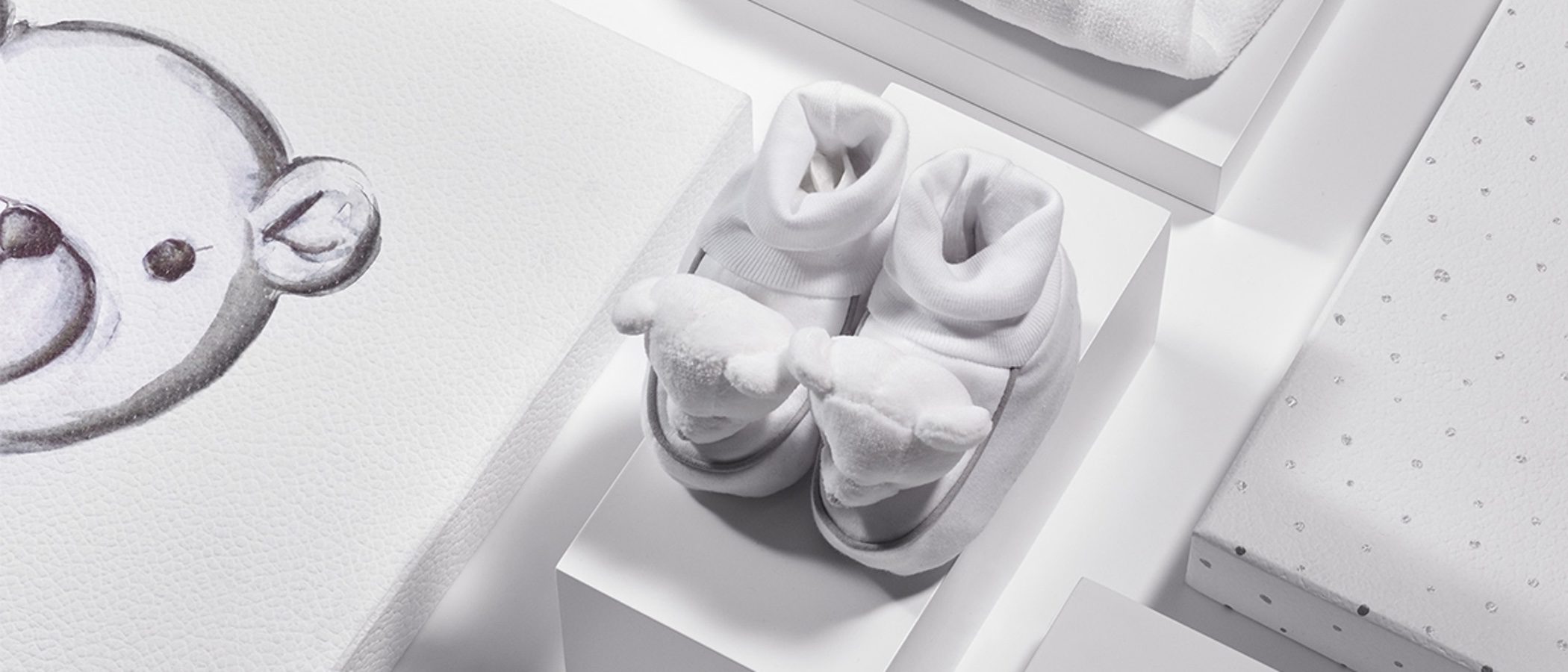 Así son las tendencias de este verano de Baby Dior para los recién nacidos