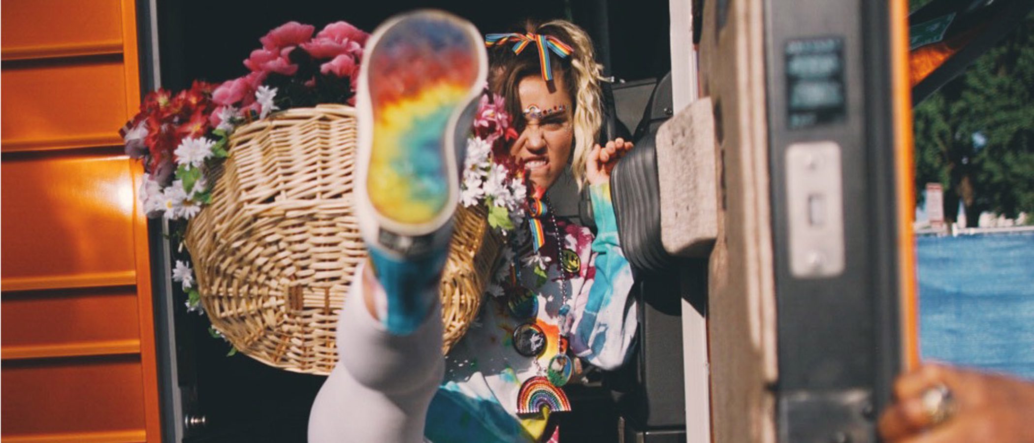 Miley Cyrus se une a Converse en apoyo al colectivo LGBTQ