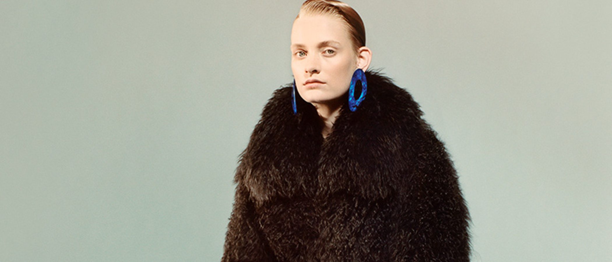 La elegancia se apodera de Sfera en su colección otoño/invierno 2017/2018