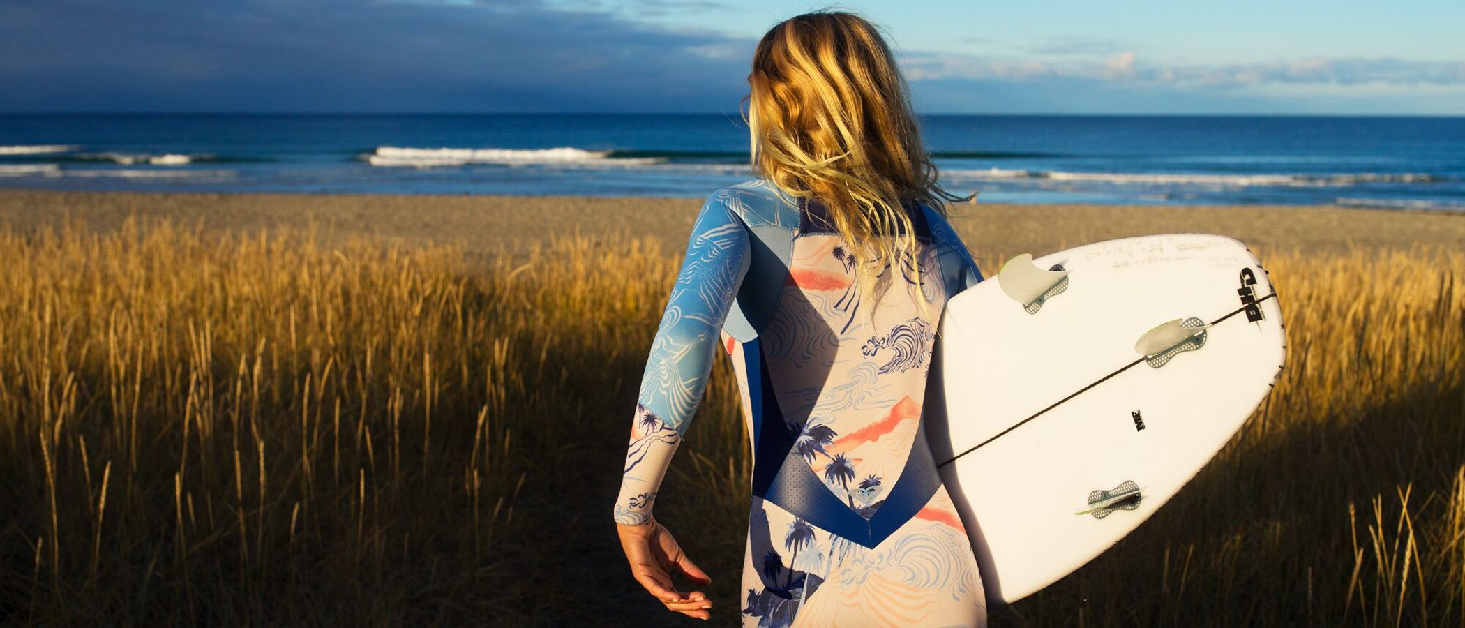 Roxy lanza su nueva colección de moda para los amantes del mar