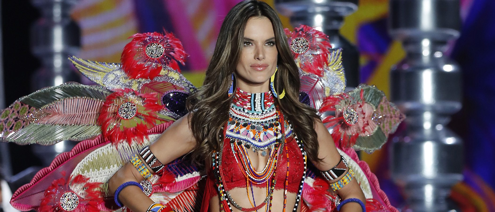 Alessandra Ambrosio anuncia su retirada tras participar en el Victoria's Secret Fashion Show 2017