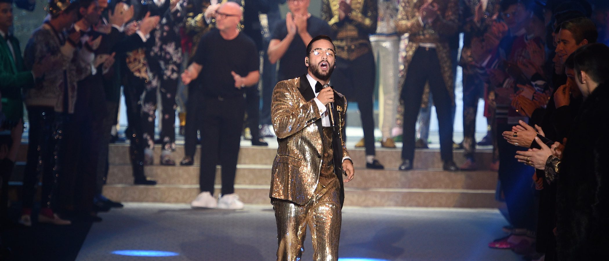 Maluma se convierte en la estrella de Dolce & Gabbana en la Semana de la Moda masculina en Milán