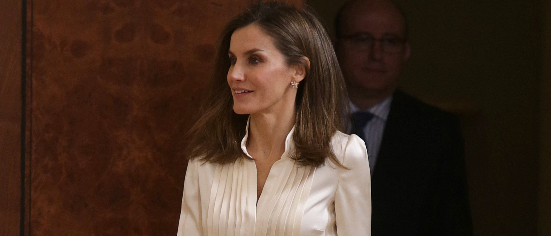 El look de la Reina Letizia convertido en low cost. ¡Atrévete a copiarlo!