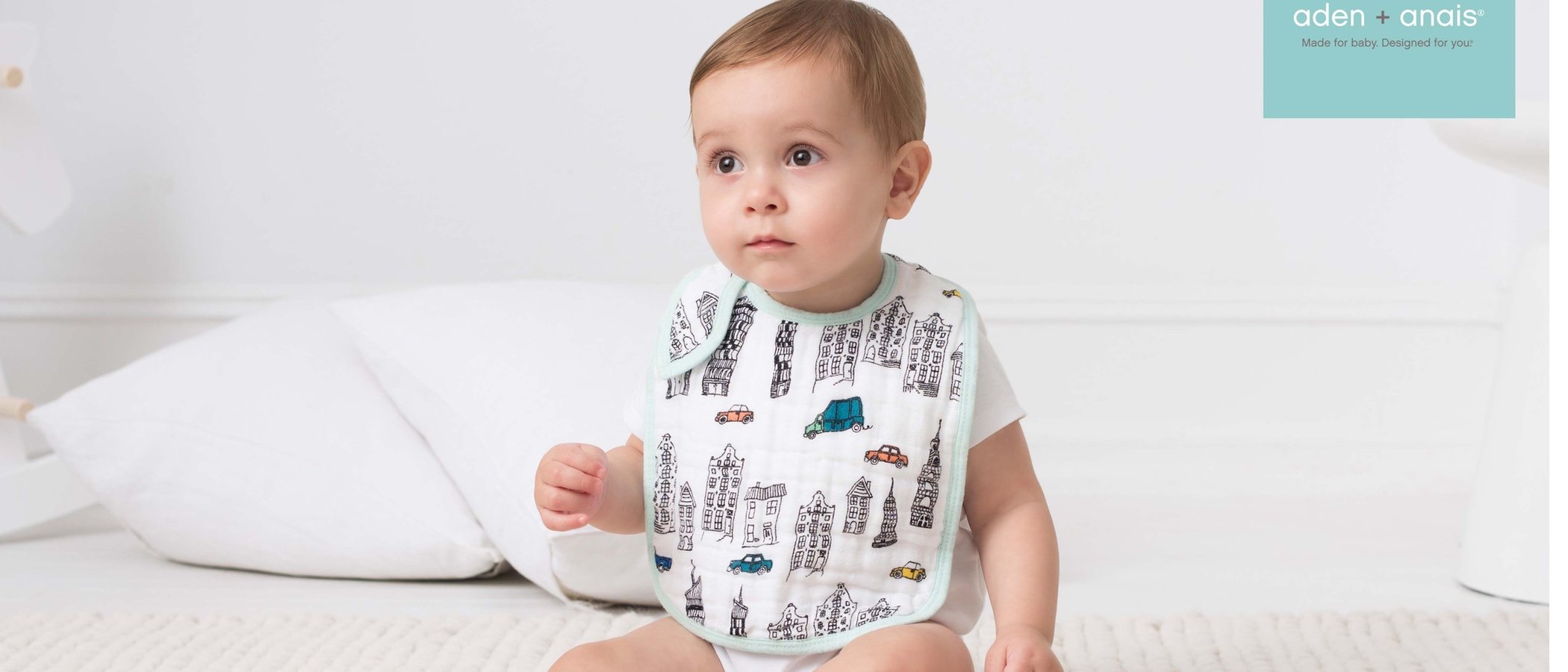 Los colores llamativos inundan la nueva colección para la primavera 2018 de Aden+Anais