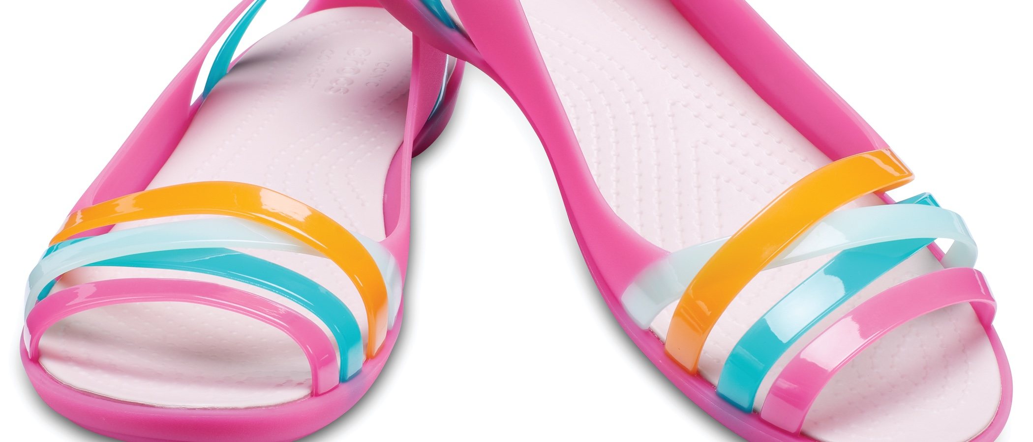 Crocs se inspira en la personalidad dinámica de la mujer para su nueva colección