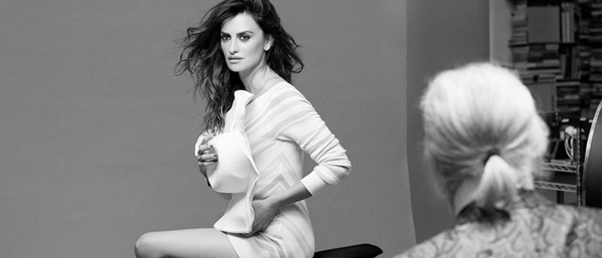 Chanel lanza su nueva campaña Crucero 2018 protagonizada por Penélope Cruz