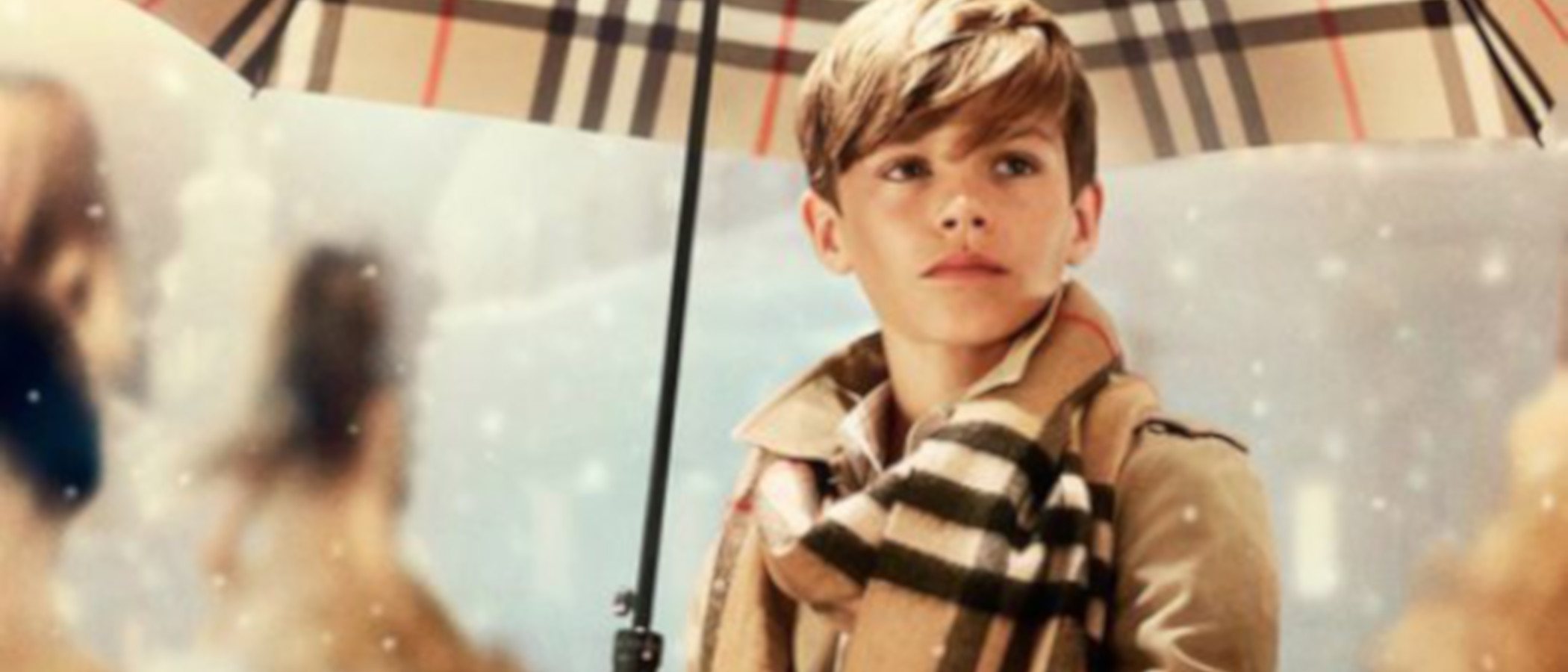 Aí son las 'B Series', una colección cápsula que Burberry lanzará el día 17 de cada mes