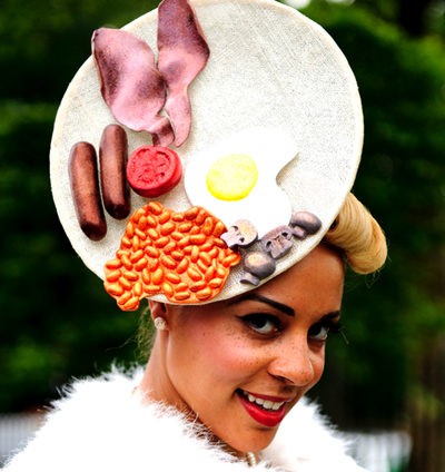 Los estilismos más curiosos de las carreras de Ascot 2012