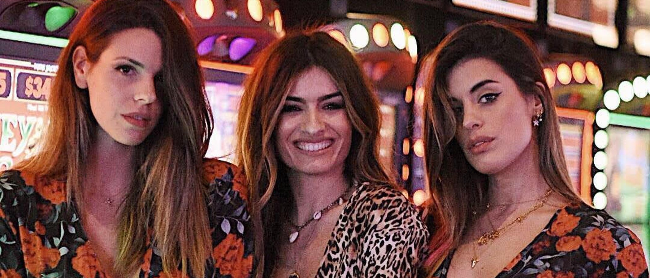 Dulceida tiene los dos vestidos perfectos para Nochevieja por menos de 30 euros