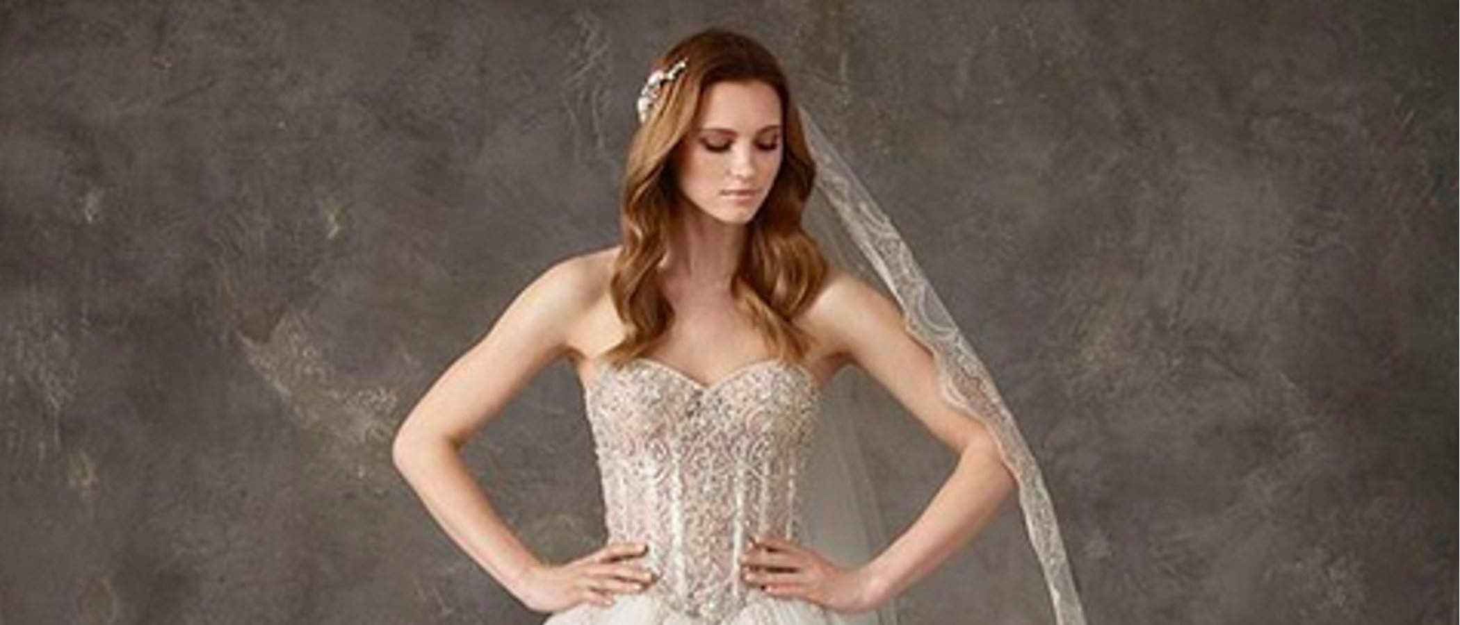 La firma Pronovias amplia hasta la talla 64 sus diseños para su colección 2020