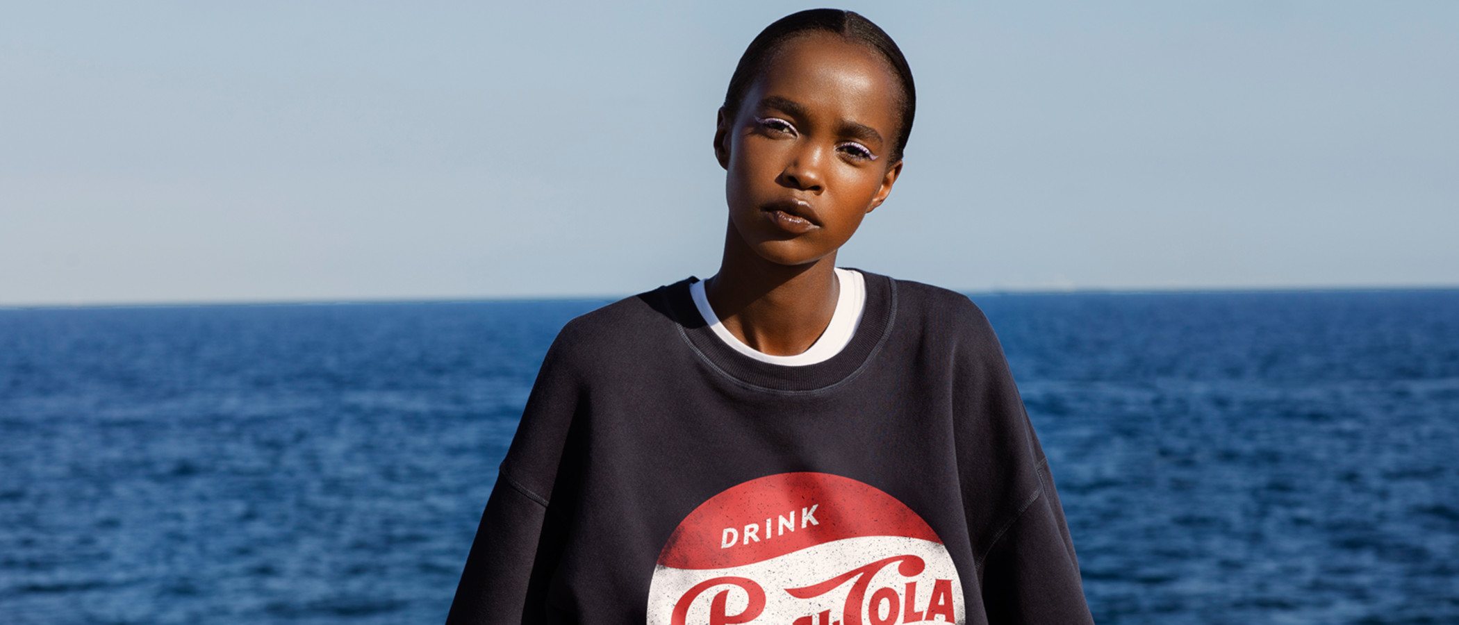 Bershka presenta su colección más atrevida bajo el nombre 'Silver Linings'