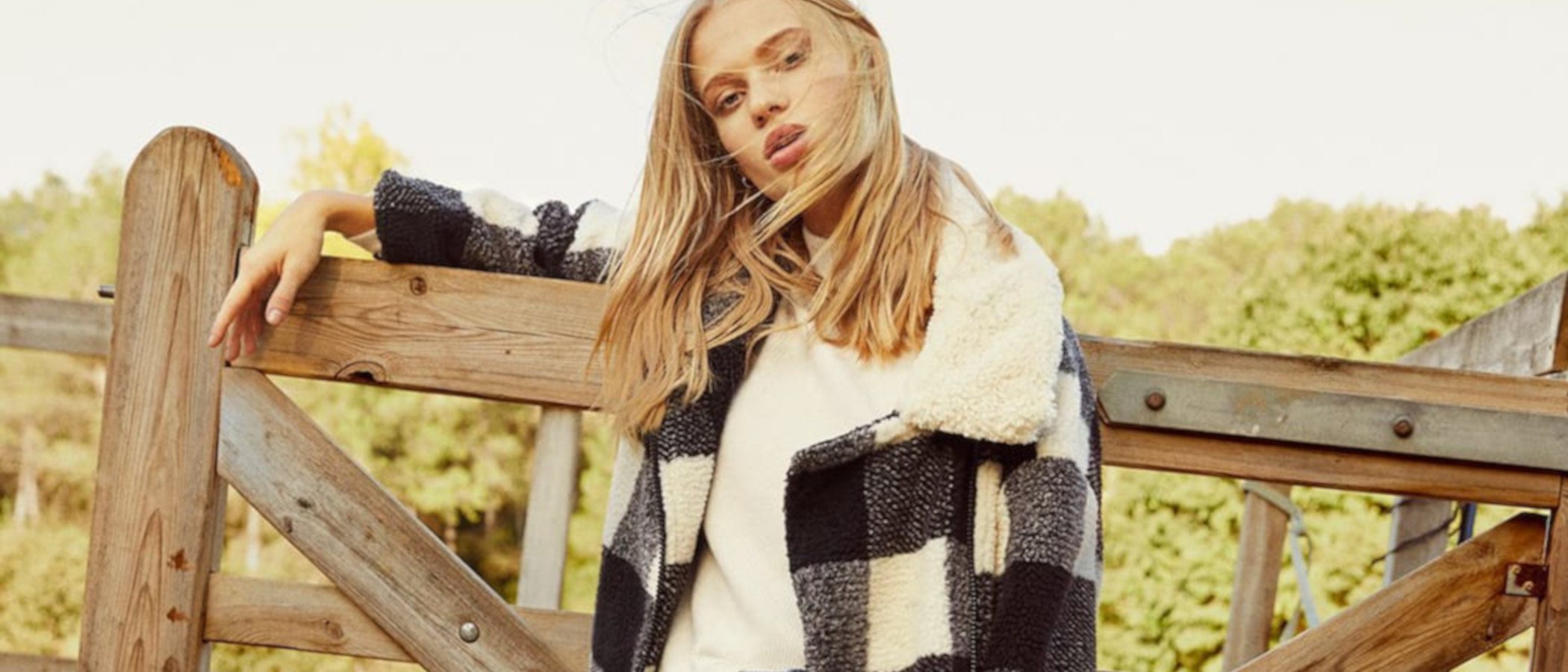 La nueva 'STR Collection' de Stradivarius llega con prendas con mucho rollo y personalidad