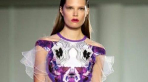 Prabal Gurung presenta las transparencias más estratégicas de la primavera