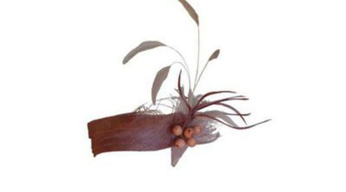 Nila Taranco presenta su colección 2013 de tocados para bodas