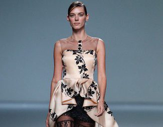 Victorio&Lucchino apuestan por los estampados florales en su colección primavera/verano 2014 en Madrid Fashion Week