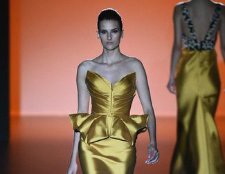 Hannibal Laguna apuesta por los colores del atardecer para primavera/verano 2015 en Madrid Fashion Week