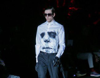 Davidelfin presenta su Infierno en blancos y negros para otoño/invierno 2015/2016 en Madrid Fashion Week