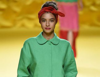 Ágatha Ruiz de la Prada presenta una colección atrevida y colorida en la Madrid Fashion Week primavera/verano 2016