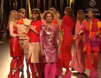 El colorido y la ilusión se presentan en la colección de Agatha Ruiz de la Prada para otoño/invierno 2016/2017